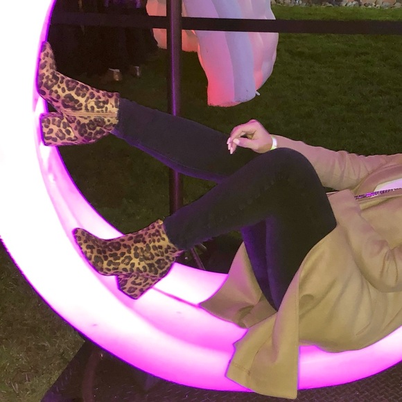 ASOS Lost Ink Leopard Wide Ankle Boots - Picture 8 of 9